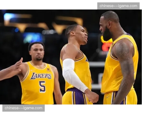 评论：连续三场零封，弗赖堡的防守体系是否被低估？